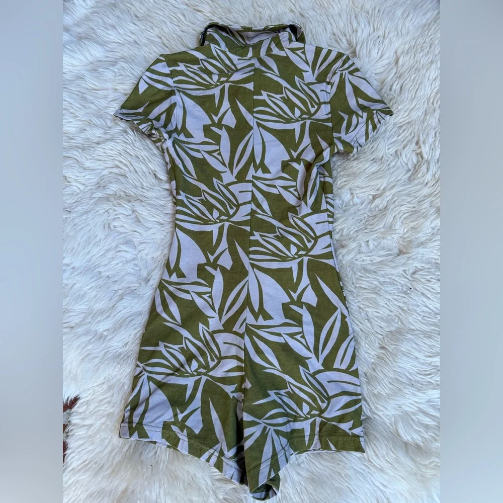 Stone Fox Swim Kiki Romper, Ohana, Size XS - Picture 6 of 6